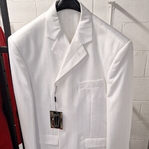Sophisticated White Men's Suit Jacket
